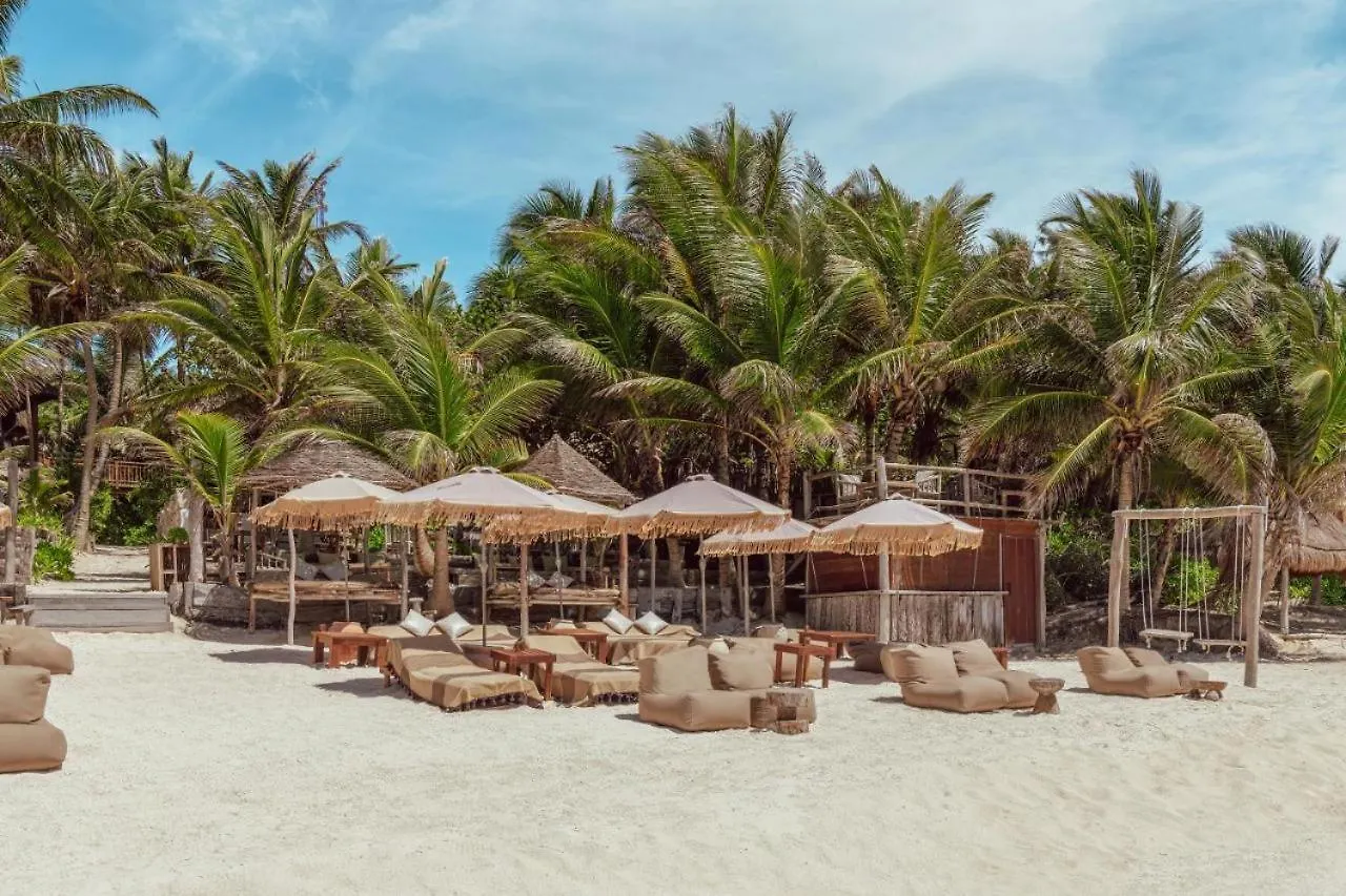 Apartment Sherlock - Swim Up Suite & Gym & Beach Club Access Tulum